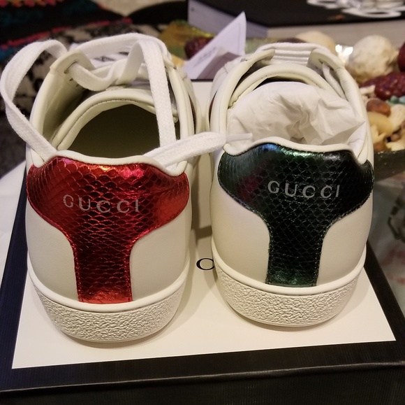 Gucci Shoes - Gucci ace bee sneaker size 37
